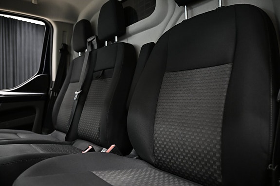 Ford Transit Custom 22 of 29