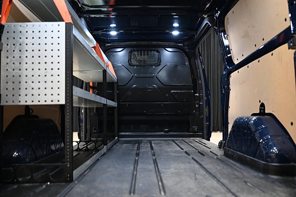 Ford Transit Custom 9 of 29