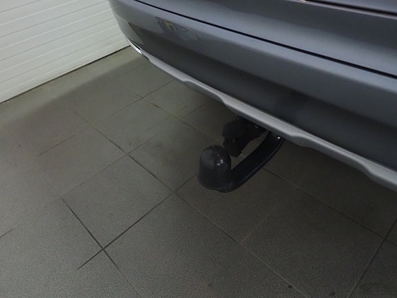 Volvo XC60 9 of 23