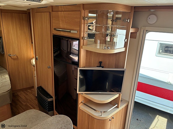 Knaus 590 Fus sudwind fransk bädd 6 of 10