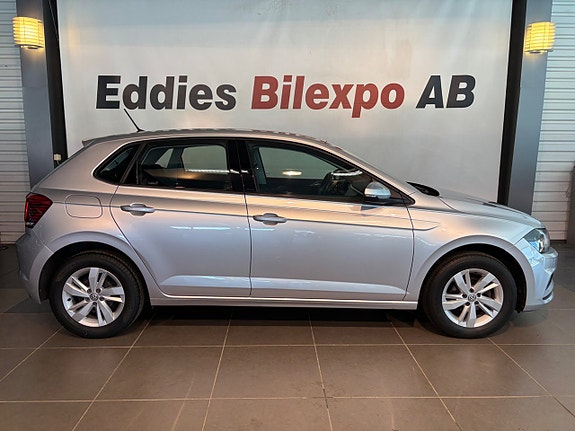 Volkswagen Polo 3 of 5