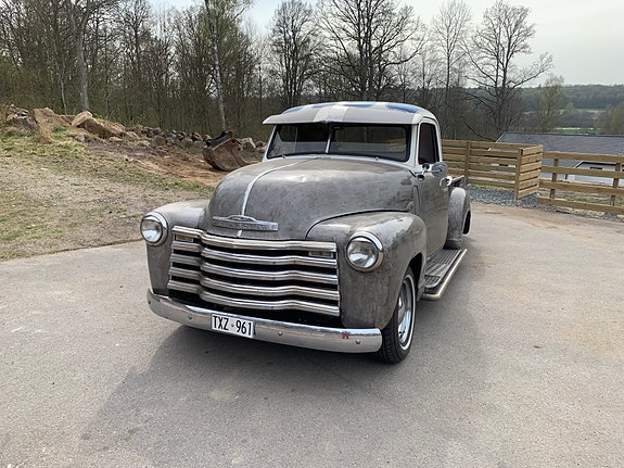 Chevrolet 3100 Stepside 5 of 5