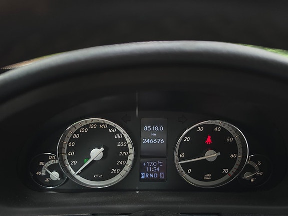 Mercedes-Benz C180 15 of 19
