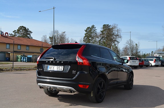Volvo XC60 7 of 26
