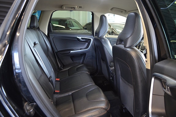 Volvo XC60 21 of 26