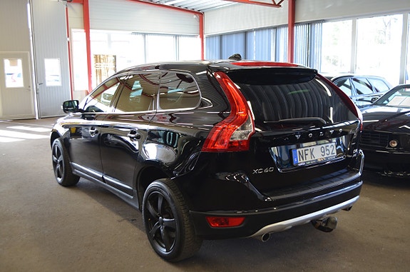 Volvo XC60 16 of 26