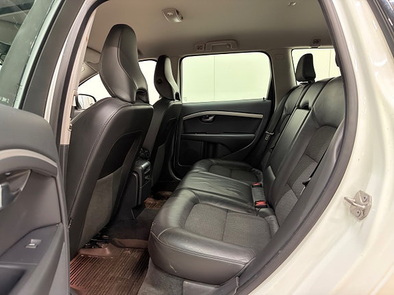 Volvo V70 13 of 20