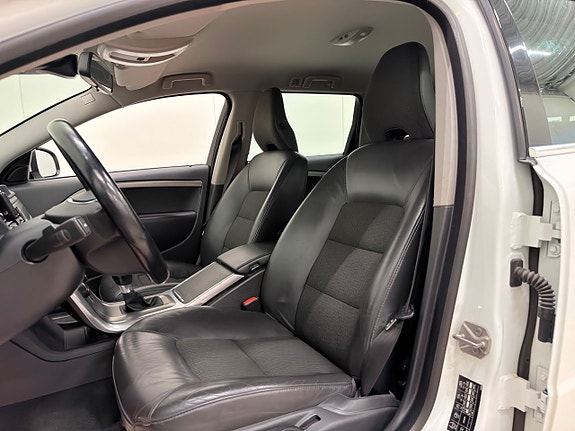 Volvo V70 11 of 20