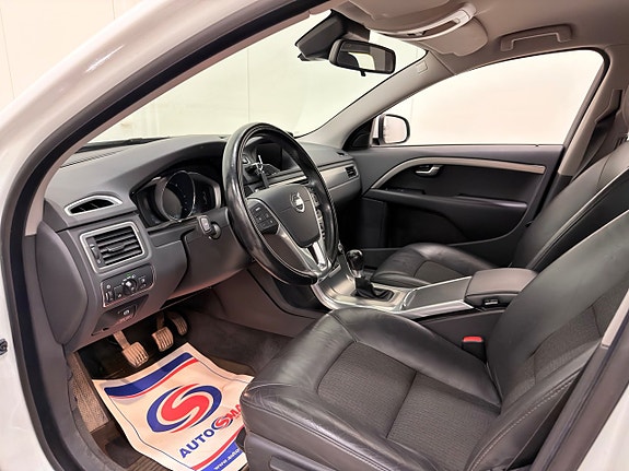 Volvo V70 9 of 20
