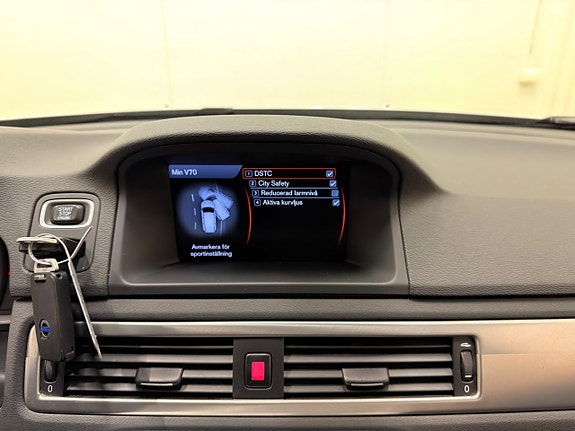 Volvo V70 18 of 20
