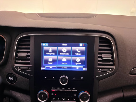 Renault Megane 15 of 18
