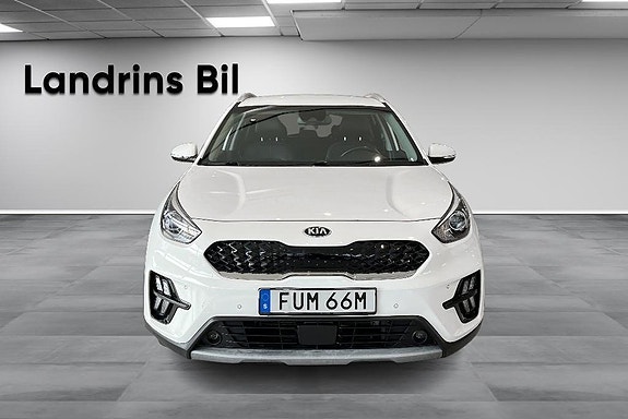 Kia Niro 2 of 21