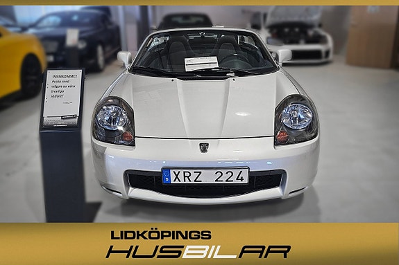 Toyota MR2 8 of 16