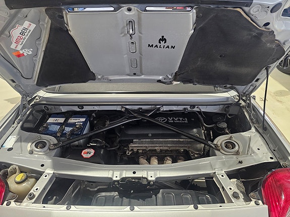 Toyota MR2 13 of 16