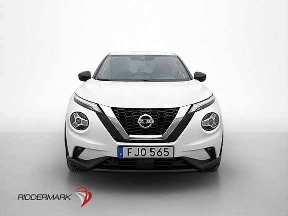 Nissan Juke 2 of 5