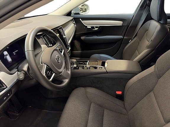 Volvo V90 4 of 13