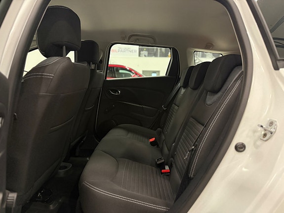 Renault Clio 12 of 25