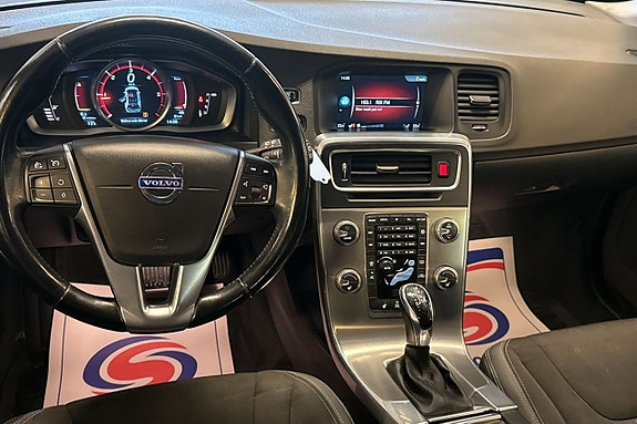 Volvo V60 5 of 14