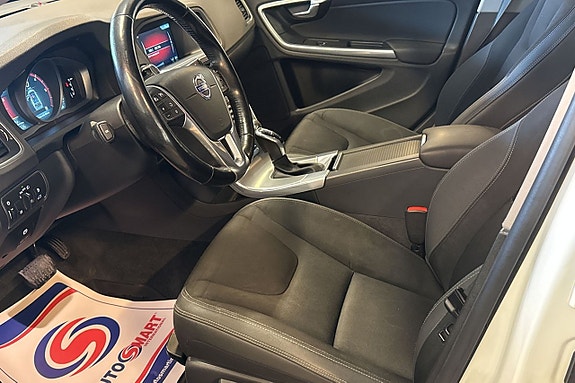 Volvo V60 6 of 14