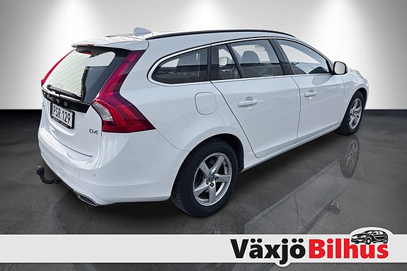 Volvo V60 3 of 14