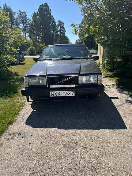 Volvo 740 3 of 3