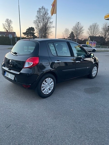 Renault Clio 4 of 5