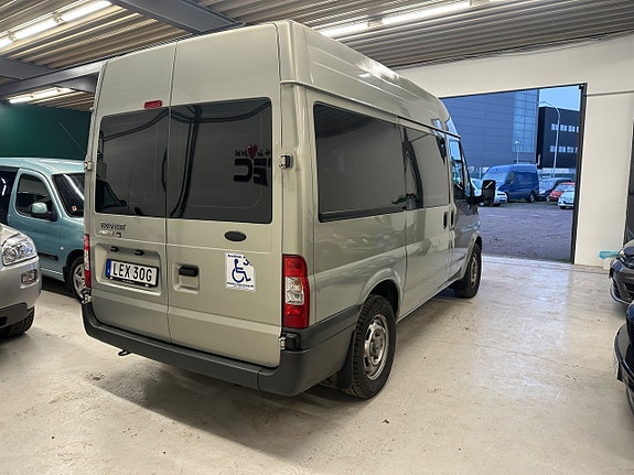 Ford Transit 4 of 5