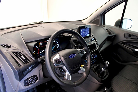 Ford Transit Connect 8 of 11