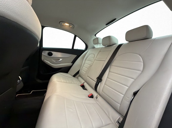 Mercedes-Benz C250 d 12 of 25