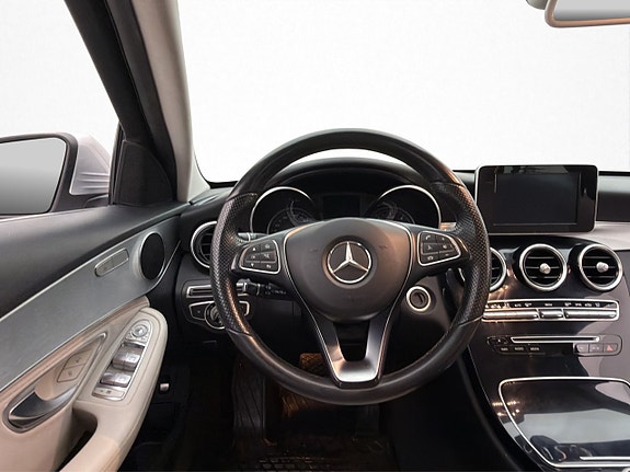 Mercedes-Benz C250 d 10 of 25