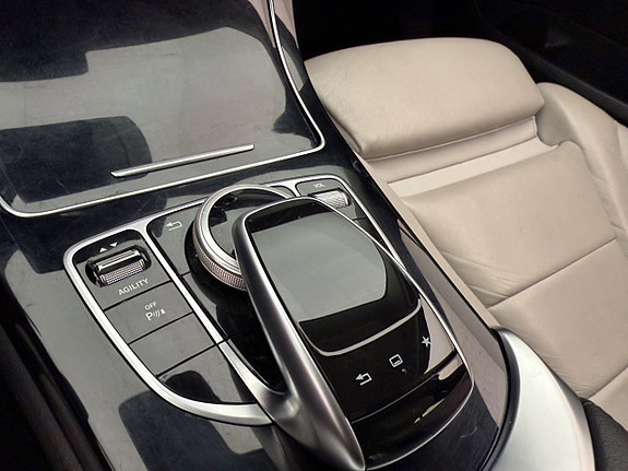 Mercedes-Benz C250 d 20 of 25