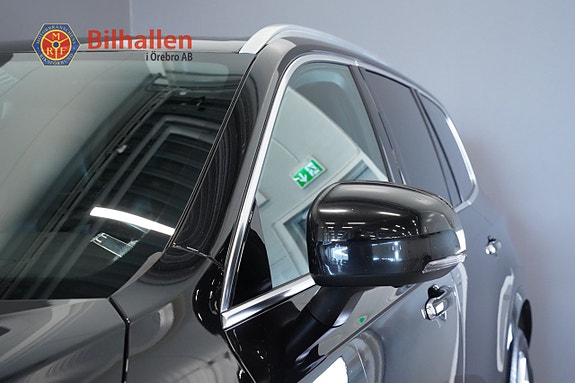 Volvo XC90 4 of 20
