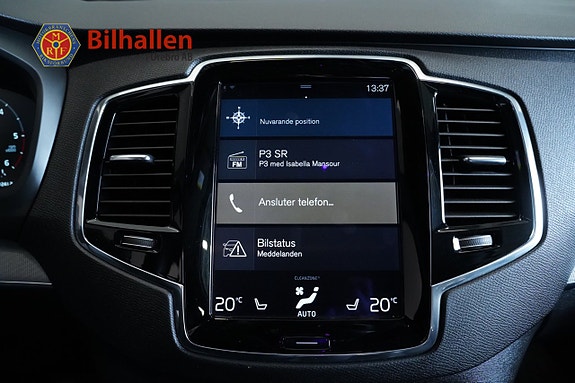 Volvo XC90 17 of 20