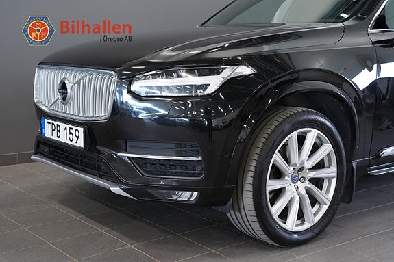 Volvo XC90 2 of 20