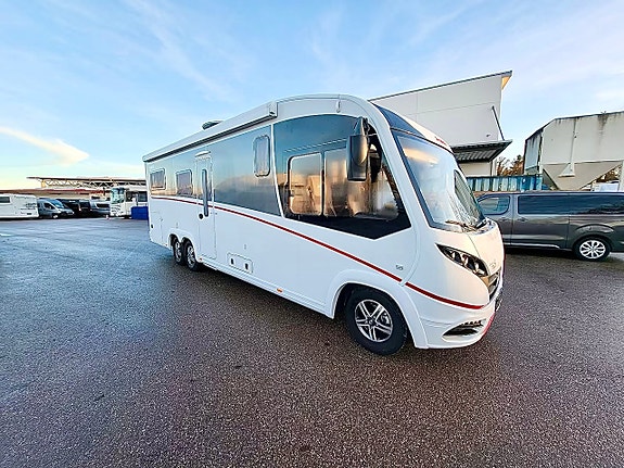 Dethleffs Alpa I 7820-2 Hörnsoffa Långbädd Solpanel Lithium 4 bädd