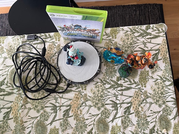 Product image 2 of 8