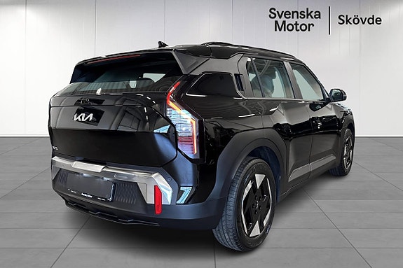 Kia EV3 4 of 24