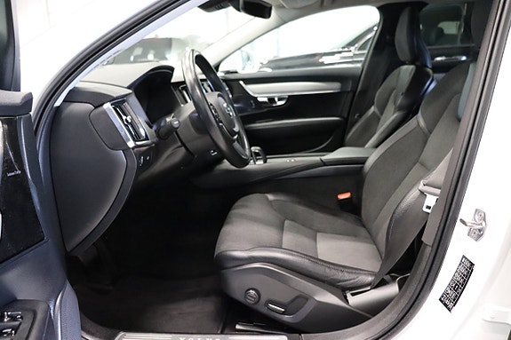 Volvo V90 7 of 23