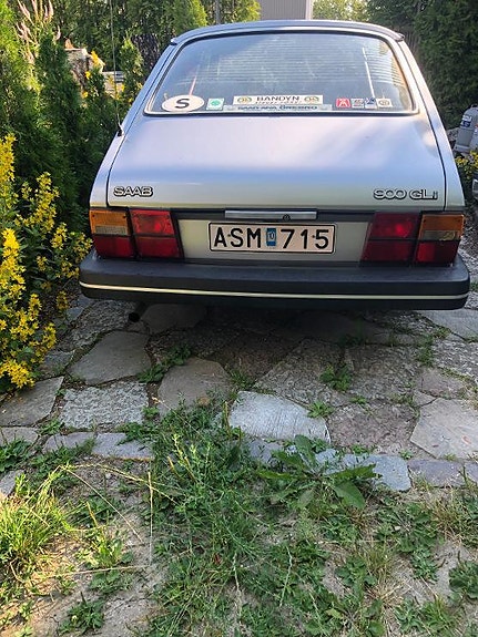 Saab 900 3 of 5