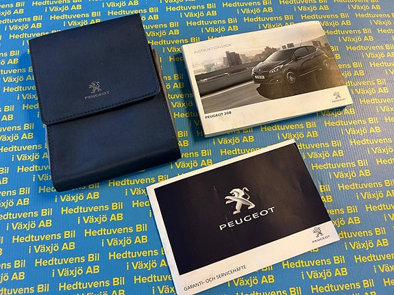 Peugeot 208 20 of 23