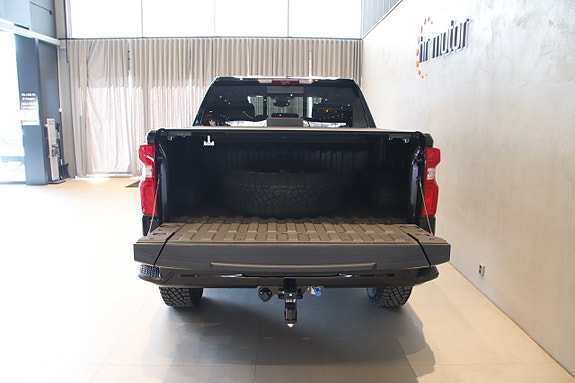 Chevrolet Silverado 1500 7 of 26