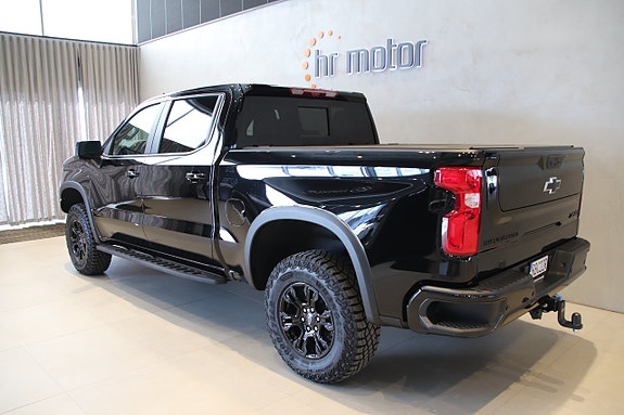 Chevrolet Silverado 1500 4 of 5
