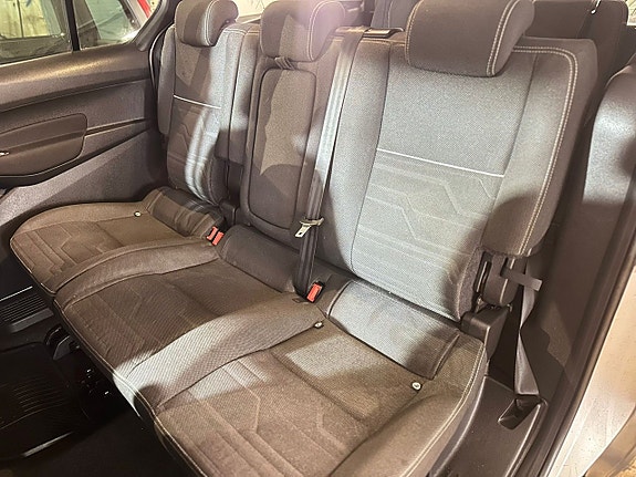 Ford Connect Tourneo 8 of 17