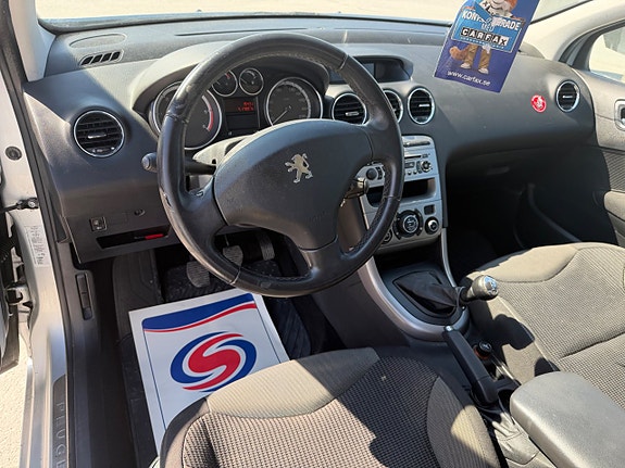 Peugeot 308 19 of 25