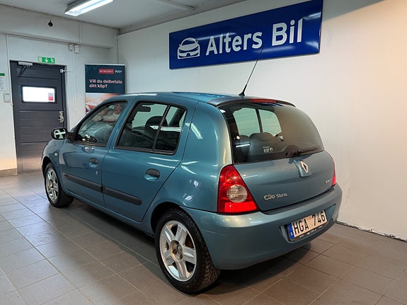 Renault Clio 4 of 5