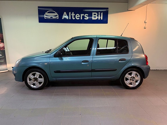 Renault Clio 2 of 5