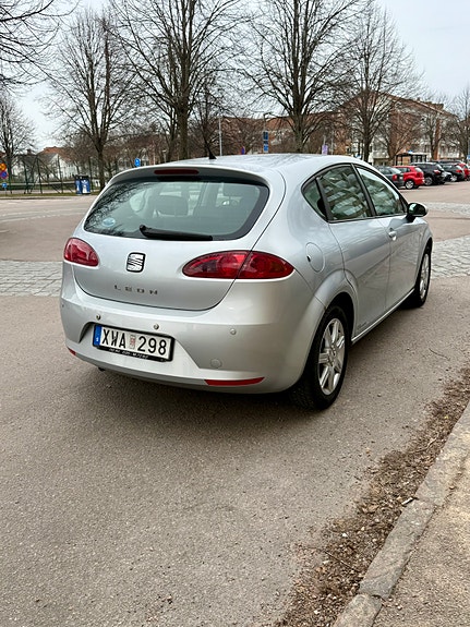 Seat Leon 3 of 8