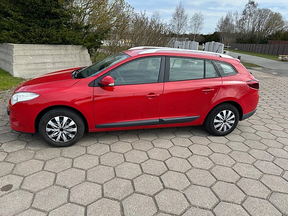 Renault Megane 2 of 5