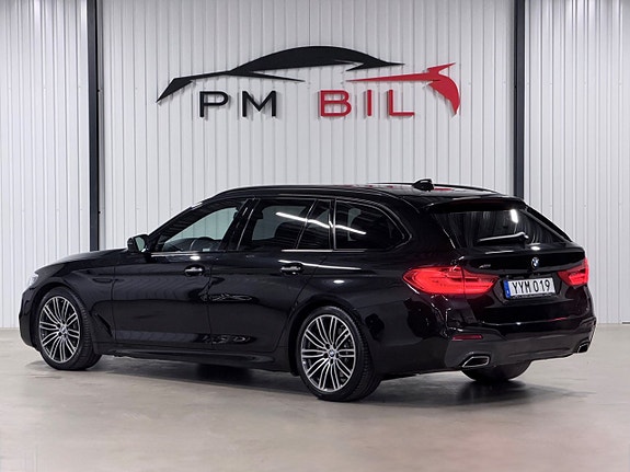 BMW 520d 4 of 30