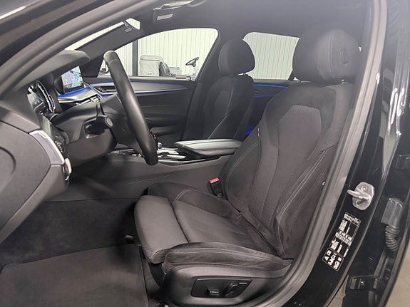 BMW 520d 11 of 30